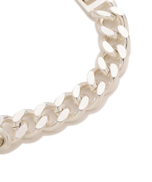 AVIREX（アヴィレックス）の「《AVIREX by J.H.M CO.,LTD.》ID BRACELET REGULLAR / アイディ ブレスレット レギュラー / アヴィレックス / JAM HOME MADE / ジャムホームメイド（ブレスレット・メンズ・シルバー・SMALL/MEDIUM/LARGE）」の7枚目の写真