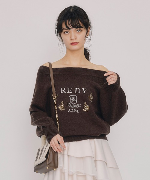 REDYAZEL（レディアゼル）の「ビジューロゴエンブロイダリーニットプルオーバー（ニット/セーター・レディース・ネイビー/オレンジ/オフホワイト/ブラウン・FREE）」の3枚目の写真