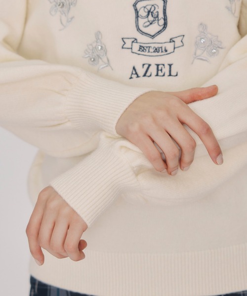 REDYAZEL（レディアゼル）の「ビジューロゴエンブロイダリーニットプルオーバー（ニット/セーター・レディース・ネイビー/オレンジ/オフホワイト/ブラウン・FREE）」の14枚目の写真