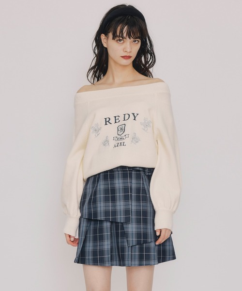 REDYAZEL（レディアゼル）の「ビジューロゴエンブロイダリーニットプルオーバー（ニット/セーター・レディース・ネイビー/オレンジ/オフホワイト/ブラウン・FREE）」の9枚目の写真