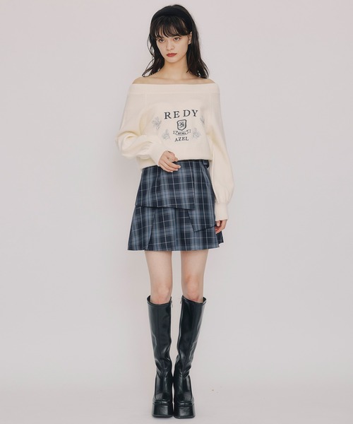 REDYAZEL（レディアゼル）の「ビジューロゴエンブロイダリーニットプルオーバー（ニット/セーター・レディース・ネイビー/オレンジ/オフホワイト/ブラウン・FREE）」の10枚目の写真