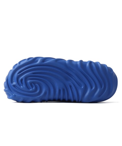 crocs(クロックス)の「crocs salehebembury x saru / クロックス サレヘ・ベンバリー x サル(サンダル・メンズ・ブルー・27.0cm/28.0cm/29.0cm/25.0cm/26.0cm/23.0cm/24.0cm)」の7枚目の写真