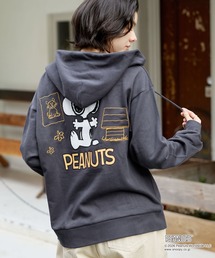 PEANUTS（ピーナッツ）の「【PEANUTS   SNOOPY】別注 ピーナッツ スヌーピー 刺繍プリント ジップパーカー（パーカー）」