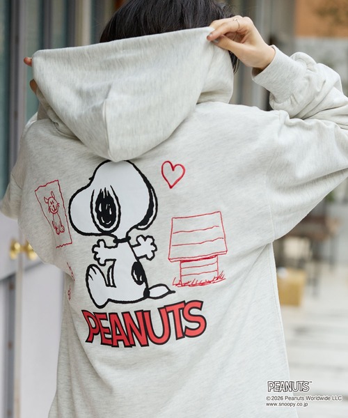 PEANUTS / SNOOPY】別注 ピーナッツ スヌーピー 刺繍プリント ジップ