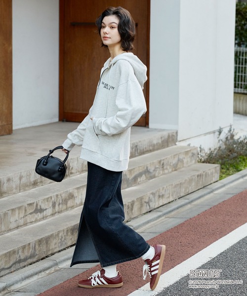 PEANUTS（ピーナッツ）の「【PEANUTS / SNOOPY】別注 ピーナッツ スヌーピー 刺繍プリント ジップパーカー（パーカー・レディース・スミクロ/オートミール/グレー系/ブラック系・L/M）」の16枚目の写真