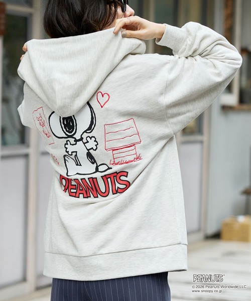 PEANUTS / SNOOPY】別注 ピーナッツ スヌーピー 刺繍プリント ジップ