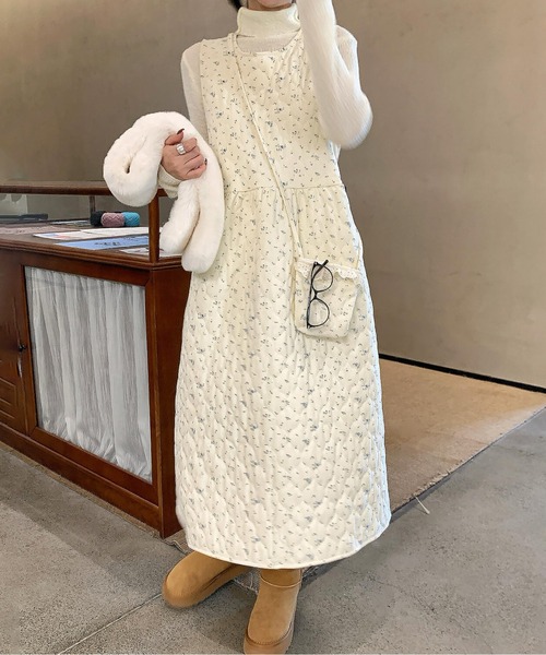 ハイネックロンT＆花柄キルティングワンピ＆ポーチ スリーピース