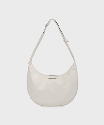 Fallett（ファレット）の「クラックレザー文白アイボリー（メッセンジャーバッグ）」