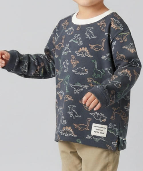 petit main（プティマイン）の「【プティプラ】BOYS長袖Tシャツ（Tシャツ/カットソー・キッズ・チャコール/カラフル/ライトグリーン/オフホワイト/クリーム/ブルー/グリーン/ライトブルー/ピンク系その他/アイボリー・90cm/80ｃｍ/100cm/120cm/130cm/110cm）」の3枚目の写真