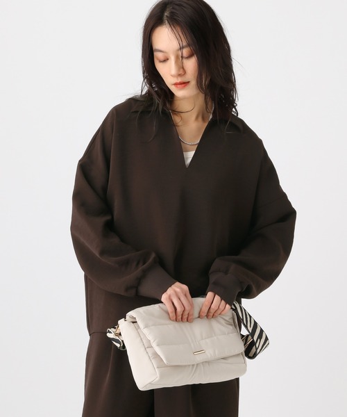 Elura(エルーラ)の「Wクロススキッパーブラウス/641253(シャツ/ブラウス・レディース・ダークブラウン/キャメル/ピンク/ブラック/オフホワイト/カーキ/チャコールグレー・FREE)」の5枚目の写真