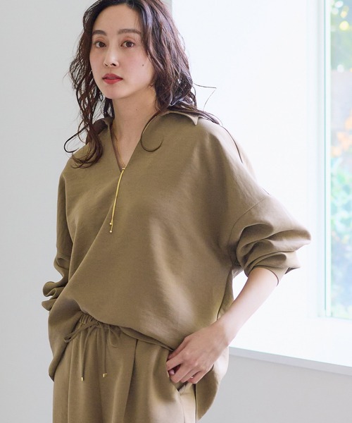 Elura(エルーラ)の「Wクロススキッパーブラウス/641253(シャツ/ブラウス・レディース・ダークブラウン/キャメル/ピンク/ブラック/オフホワイト/カーキ/チャコールグレー・FREE)」の2枚目の写真