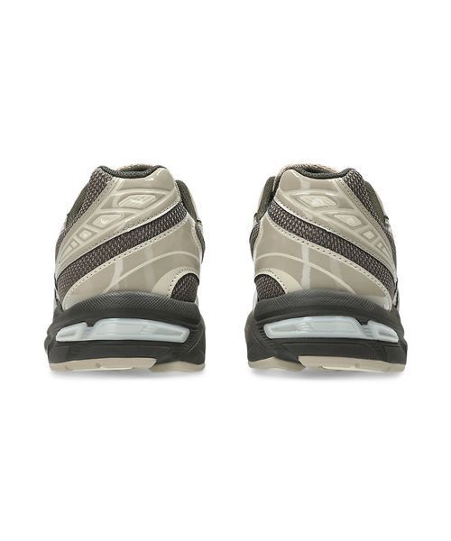 emmi（エミ）の「【ASICS】GEL-1130（スニーカー・レディース・ライトベージュ・23/23.5/24/24.5/25）」の5枚目の写真