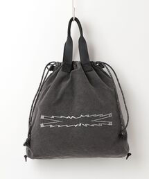 LE SSERAFIM（ル セラフィム）の「ハンドバッグ（ハンドバッグ）」