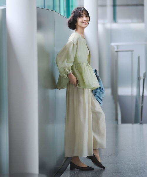 green label relaxing（グリーンレーベルリラクシング）の「［size SHORTあり］fleurie(フルリー) シアー ノーカラー ジャケット 接触冷感（ノーカラージャケット・レディース・オフホワイト/イエロー/ダークブラウン/ネイビー・SHORT/FREE）」の7枚目の写真