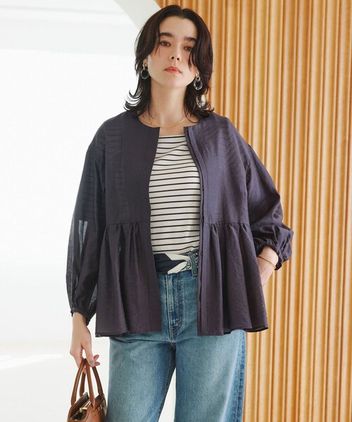 green label relaxing（グリーンレーベルリラクシング）の「［size SHORTあり］fleurie(フルリー) シアー ノーカラー ジャケット 接触冷感（ノーカラージャケット・レディース・オフホワイト/イエロー/ダークブラウン/ネイビー・SHORT/FREE）」の10枚目の写真