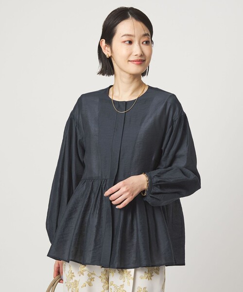 green label relaxing（グリーンレーベルリラクシング）の「［size SHORTあり］fleurie(フルリー) シアー ノーカラー ジャケット 接触冷感（ノーカラージャケット・レディース・オフホワイト/イエロー/ダークブラウン/ネイビー・SHORT/FREE）」の9枚目の写真