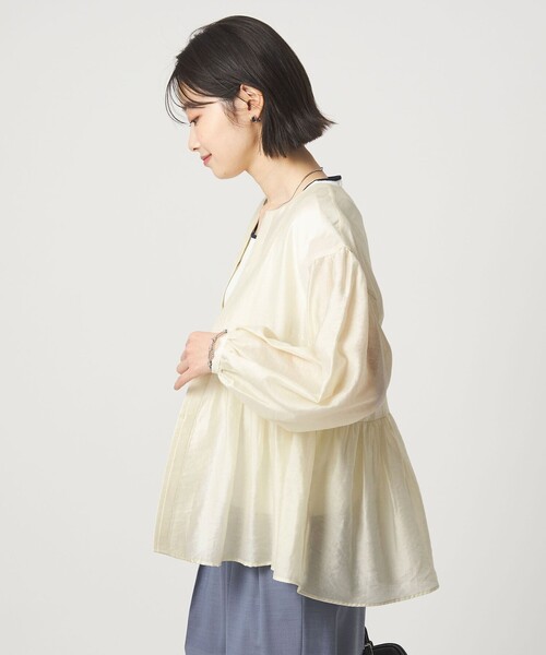 green label relaxing（グリーンレーベルリラクシング）の「［size SHORTあり］fleurie(フルリー) シアー ノーカラー ジャケット 接触冷感（ノーカラージャケット・レディース・オフホワイト/イエロー/ダークブラウン/ネイビー・SHORT/FREE）」の19枚目の写真