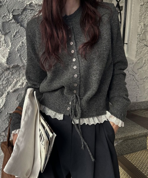 WILLFULLY（ウィルフリー）の「lace trim drawstring knit cardigan（ニット/セーター・レディース・ベージュ/チャコールグレー・FREE）」の7枚目の写真