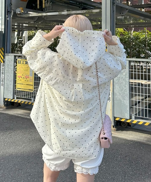 Alley Tokyo（アリートーキョー）の「フリフリフードシャツ（シャツ/ブラウス・レディース・ホワイト系/サックスブルー/オフホワイト・FREE）」の20枚目の写真