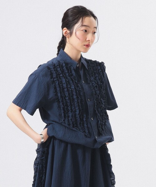 BEAMS BOY（ビームスボーイ）の「ドビー フリル ショートスリーブ シャツ（シャツ/ブラウス・レディース・オフホワイト/ネイビー・ONE SIZE）」の3枚目の写真
