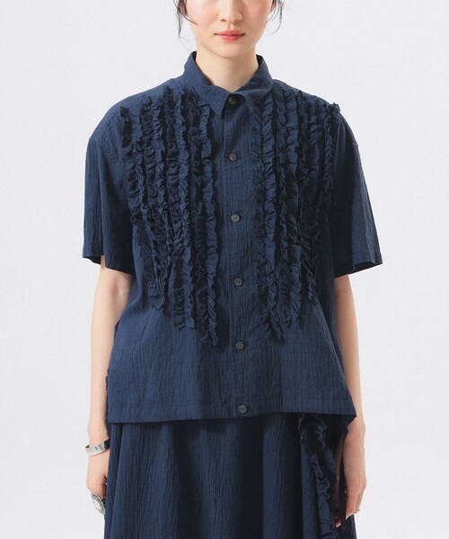 BEAMS BOY（ビームスボーイ）の「ドビー フリル ショートスリーブ シャツ（シャツ/ブラウス・レディース・オフホワイト/ネイビー・ONE SIZE）」の4枚目の写真
