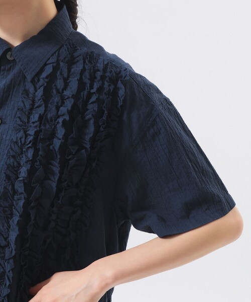 BEAMS BOY（ビームスボーイ）の「ドビー フリル ショートスリーブ シャツ（シャツ/ブラウス・レディース・オフホワイト/ネイビー・ONE SIZE）」の8枚目の写真