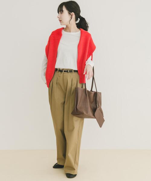 ITEMS URBANRESEARCH（アイテムズ アーバンリサーチ）の「ワンポイント刺シュウロンTシャツ（Tシャツ/カットソー・レディース・ピンク/オフホワイト/ブラウン/ベージュ・FREE）」の7枚目の写真