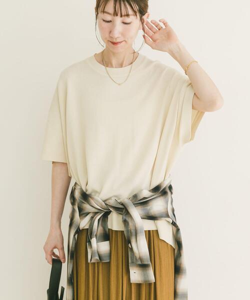 ITEMS URBANRESEARCH(アイテムズ アーバンリサーチ)の「『洗濯可』ニットTシャツ(ニット/セーター・レディース・グリーン/ブラック/チャコールグレー/オフホワイト・FREE)」の2枚目の写真
