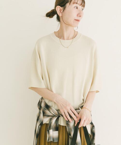 ITEMS URBANRESEARCH(アイテムズ アーバンリサーチ)の「『洗濯可』ニットTシャツ(ニット/セーター・レディース・グリーン/ブラック/チャコールグレー/オフホワイト・FREE)」の6枚目の写真