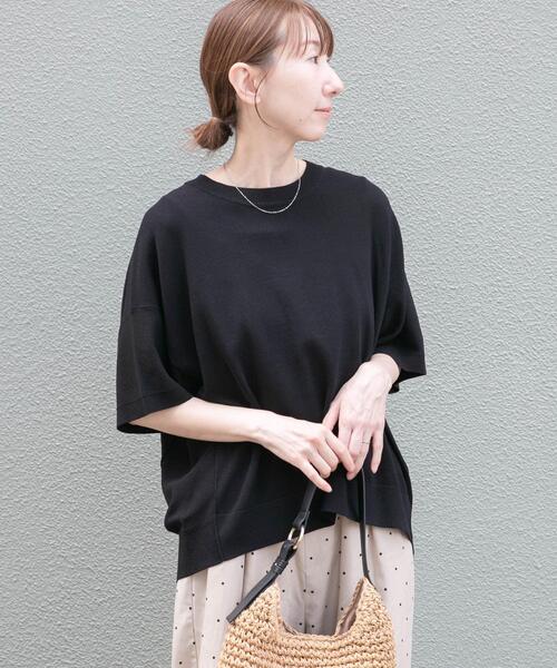 ITEMS URBANRESEARCH(アイテムズ アーバンリサーチ)の「『洗濯可』ニットTシャツ(ニット/セーター・レディース・グリーン/ブラック/チャコールグレー/オフホワイト・FREE)」の15枚目の写真