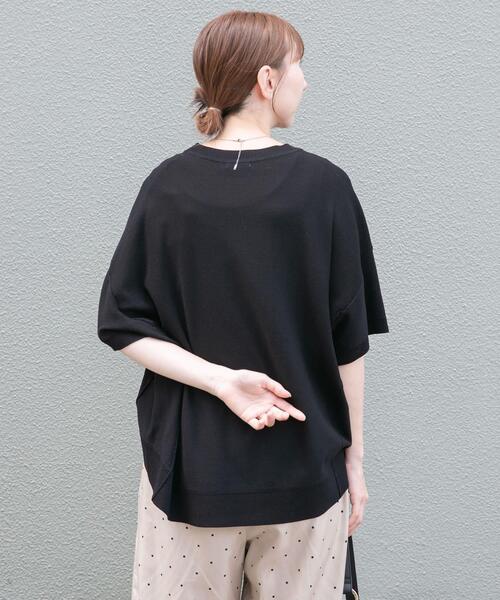 ITEMS URBANRESEARCH(アイテムズ アーバンリサーチ)の「『洗濯可』ニットTシャツ(ニット/セーター・レディース・グリーン/ブラック/チャコールグレー/オフホワイト・FREE)」の17枚目の写真