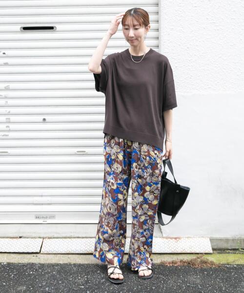ITEMS URBANRESEARCH(アイテムズ アーバンリサーチ)の「『洗濯可』ニットTシャツ(ニット/セーター・レディース・グリーン/ブラック/チャコールグレー/オフホワイト・FREE)」の13枚目の写真