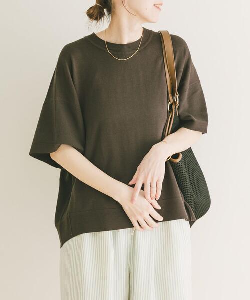 ITEMS URBANRESEARCH(アイテムズ アーバンリサーチ)の「『洗濯可』ニットTシャツ(ニット/セーター・レディース・グリーン/ブラック/チャコールグレー/オフホワイト・FREE)」の16枚目の写真