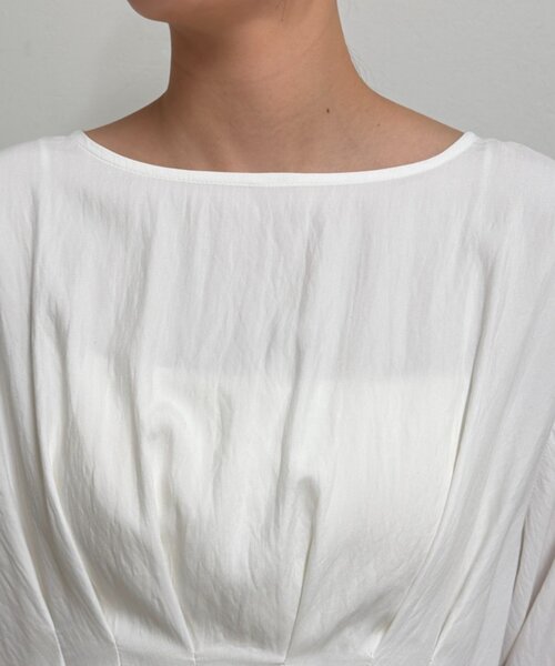 LOUNGEDRESS（ラウンジドレス）の「Aラインペプラムブラウス（シャツ/ブラウス・レディース・ライトベージュ/オフホワイト/チャコールグレー・FREE）」の14枚目の写真