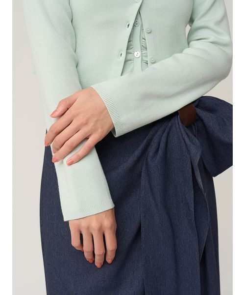 SNIDEL（スナイデル）の「ホルターキャミ&カーデアンサンブル（カーディガン/ボレロ・レディース・ミント/ホワイト/グレー・F）」の19枚目の写真