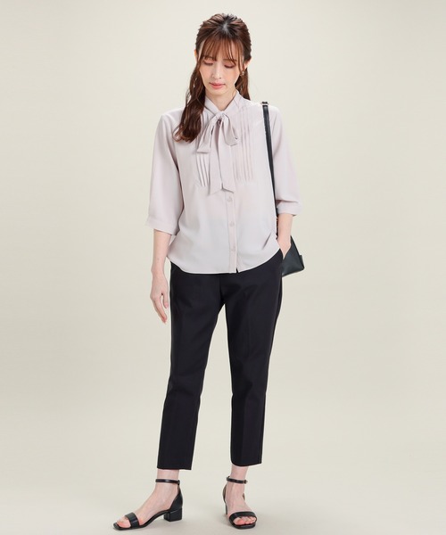 GLACIER lusso(グラシアルッソ)の「【美冷・接触冷感・抗菌防臭】クロップドパンツ(スラックス・レディース・アイボリー/ネイビー/ブラック/ベージュ・LL/S/M/L)」の15枚目の写真