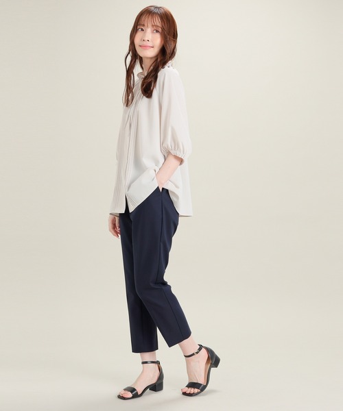 GLACIER lusso(グラシアルッソ)の「【美冷・接触冷感・抗菌防臭】クロップドパンツ(スラックス・レディース・アイボリー/ネイビー/ブラック/ベージュ・LL/S/M/L)」の19枚目の写真