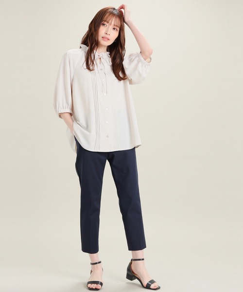 GLACIER lusso(グラシアルッソ)の「【美冷・接触冷感・抗菌防臭】クロップドパンツ(スラックス・レディース・アイボリー/ネイビー/ブラック/ベージュ・LL/S/M/L)」の21枚目の写真