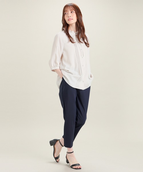 GLACIER lusso(グラシアルッソ)の「【美冷・接触冷感・抗菌防臭】クロップドパンツ(スラックス・レディース・アイボリー/ネイビー/ブラック/ベージュ・LL/S/M/L)」の22枚目の写真