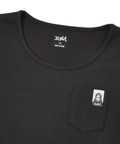 X-girl（エックスガール）の「FACE LABEL S/S BABY TEE（Tシャツ/カットソー・レディース・ブラック/ホワイト/カモフラージュ・ONE SIZE）」の5枚目の写真