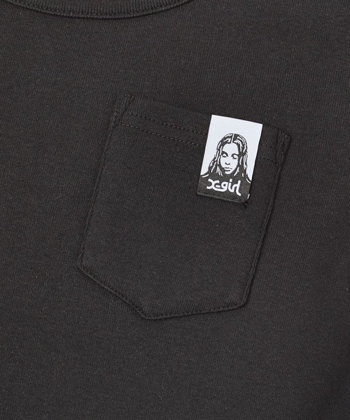 X-girl（エックスガール）の「FACE LABEL S/S BABY TEE（Tシャツ/カットソー・レディース・ブラック/ホワイト/カモフラージュ・ONE SIZE）」の6枚目の写真