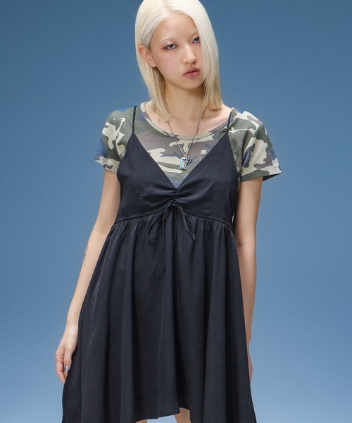 X-girl（エックスガール）の「FACE LABEL S/S BABY TEE（Tシャツ/カットソー・レディース・ブラック/ホワイト/カモフラージュ・ONE SIZE）」の13枚目の写真