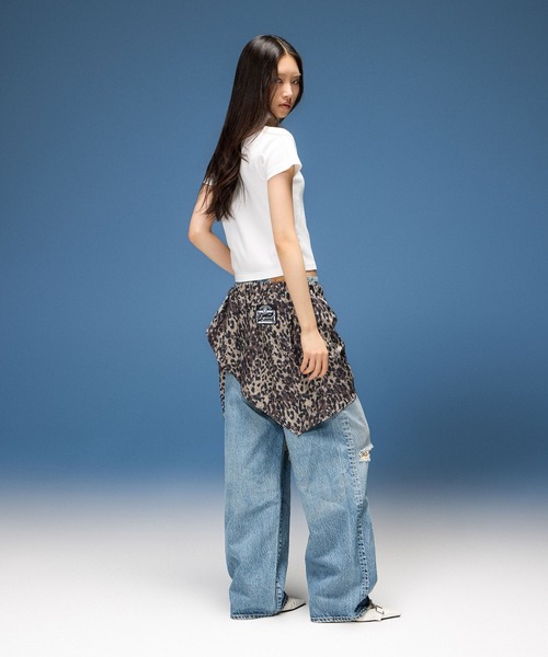 X-girl（エックスガール）の「FACE LABEL S/S BABY TEE（Tシャツ/カットソー・レディース・ブラック/ホワイト/カモフラージュ・ONE SIZE）」の10枚目の写真