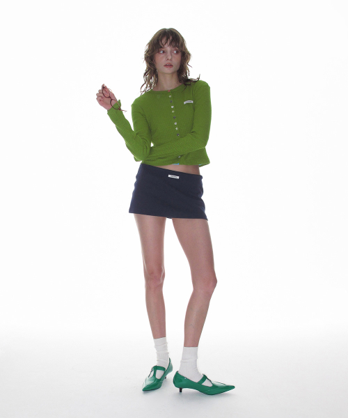 CRANK（クランク）の「マルチボタンカーディガン_オリーブ（カーディガン/ボレロ・レディース・その他・FREE）」の2枚目の写真