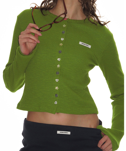 CRANK（クランク）の「マルチボタンカーディガン_オリーブ（カーディガン/ボレロ・レディース・その他・FREE）」の5枚目の写真