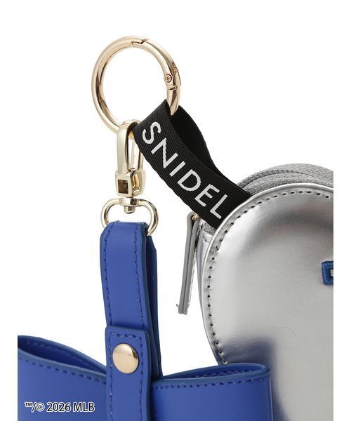 SNIDEL（スナイデル）の「【MLB】チームロゴハートポーチチャーム（キーケース/キーアクセサリー・レディース・シルバー/グレー/グリーン・F）」の14枚目の写真