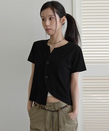 【UNE ORIGINAL】フロントカーブビッグボタンリブ半袖カーディガン