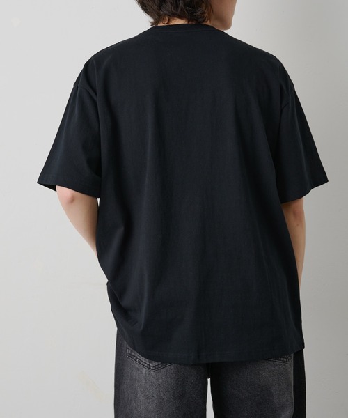 COLONY 2139(コロニートゥーワンスリーナイン)の「ConVenir / バンビカレッジプリントTEE(Tシャツ/カットソー・メンズ・ネイビー/ホワイト/ブラック・LARGE/MEDIUM)」の5枚目の写真
