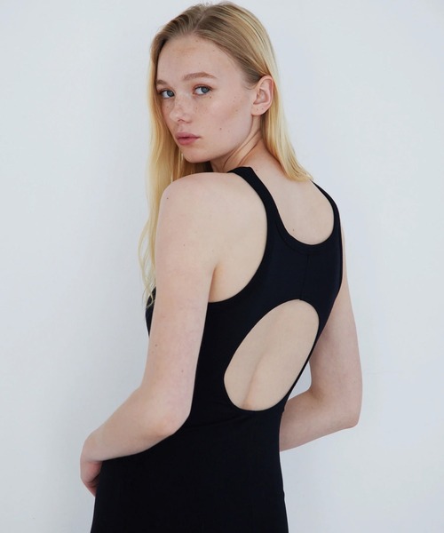 ROYAL FLASH(ロイヤルフラッシュ)の「determ/ デターム/Collagen Ribbed Open-Back Tank Dress(ワンピース・レディース・ブラック/グレー・S/XS)」の7枚目の写真