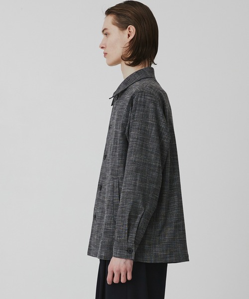 UNITED TOKYO（ユナイテッドトウキョウ）の「【着心地抜群】Slab Tweed カバーオールシャツ　｜レーヨン/伸縮性/羽織り/通気性/薄手（カバーオール・メンズ・ネイビー/ライトグレー/ブラック・1/2）」の17枚目の写真